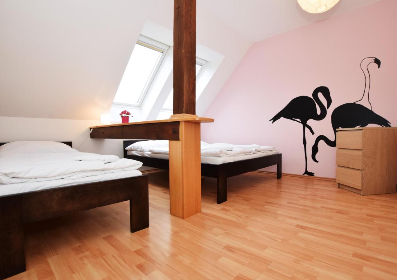 Flamingo Apartments Prag Exterior foto